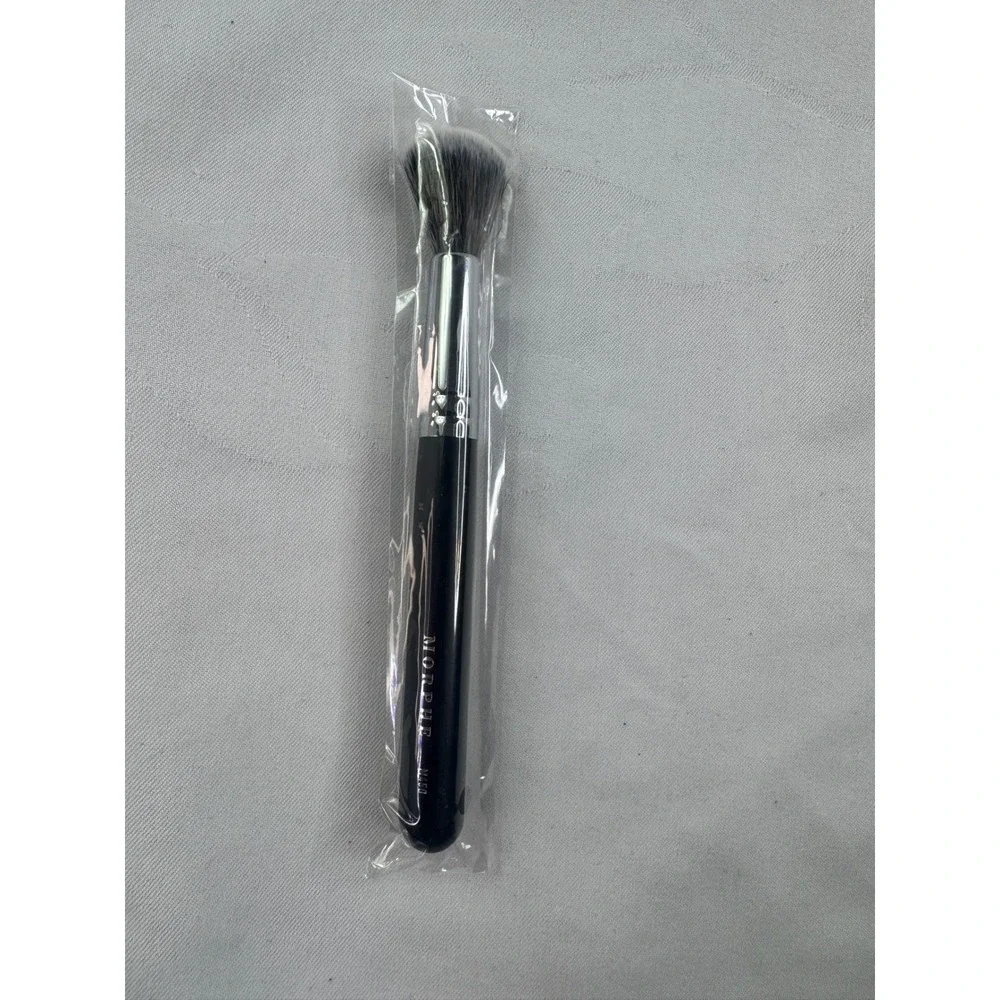 Morphe M450 Round Powder Brush Artist Collection Makeup Tool Black Silver